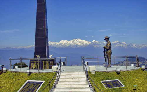 places to see in darjeeling