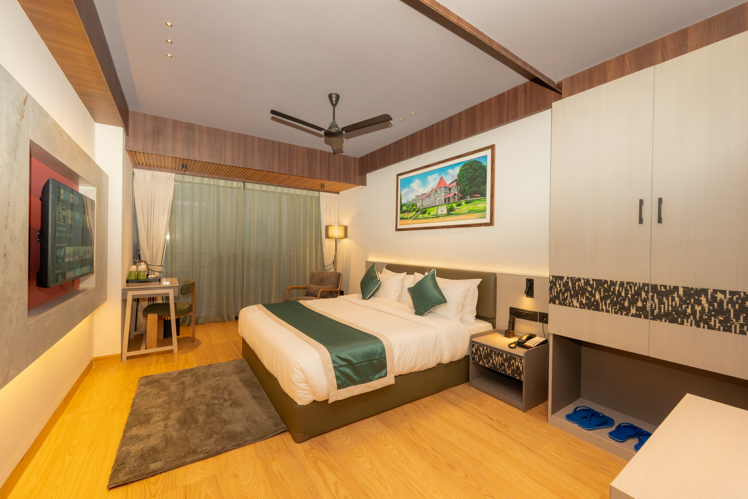 Hotel in Kurseong: Luxury Spa & Rooms at Weekend Retreat